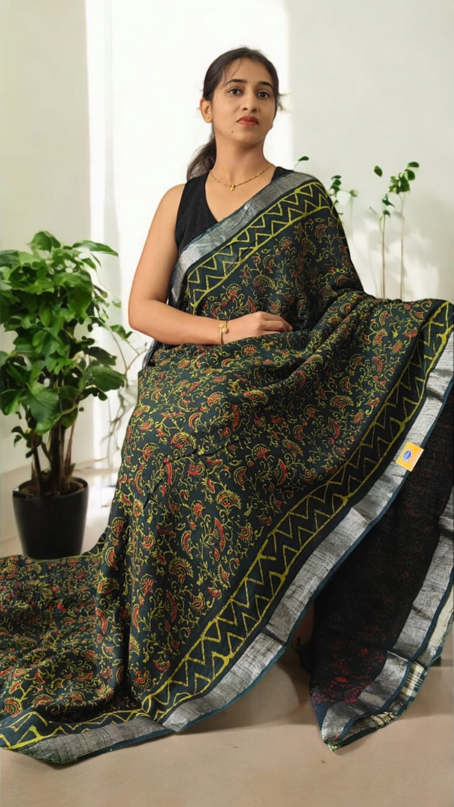 Aarna Deep green lenin saree